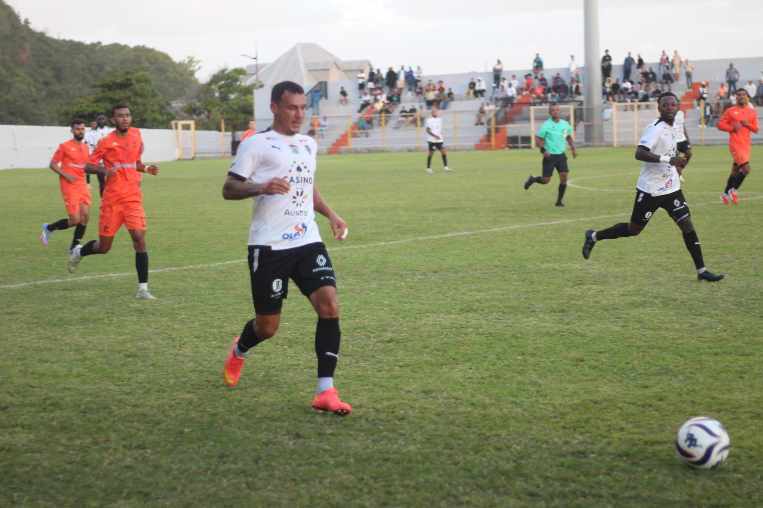 R1 – 12e journée : des derbys brûlants et des dynamiques à inverser