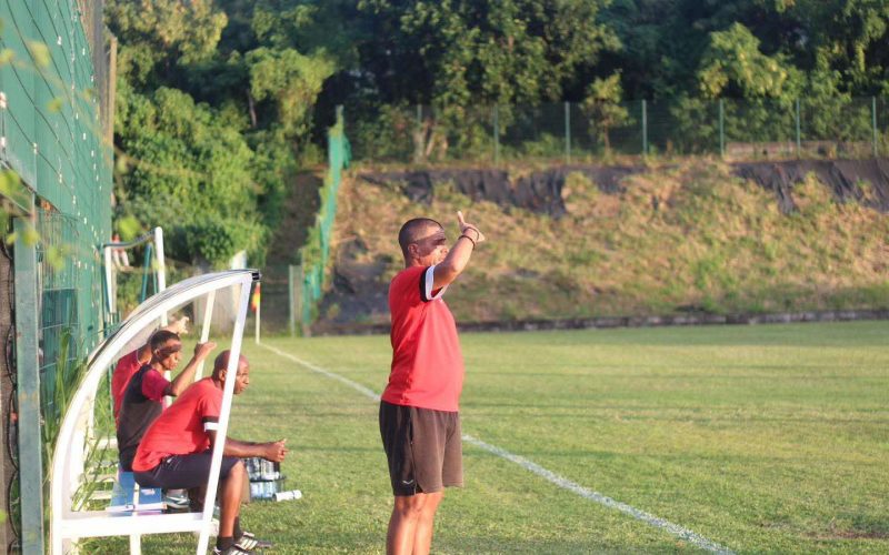 🔴⚫ Changement de cap à l&rsquo;ASC Grands Bois : Daniel Irfont cède sa place, Cédric Chamant prend les rênes