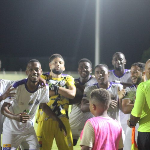 Les Mauves démarrent fort le championnat