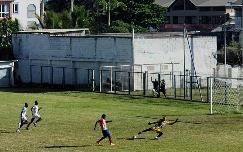 Piton Saint-Leu s’empare du trône !